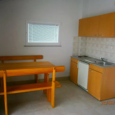 Pansion Mario Apartman Drage