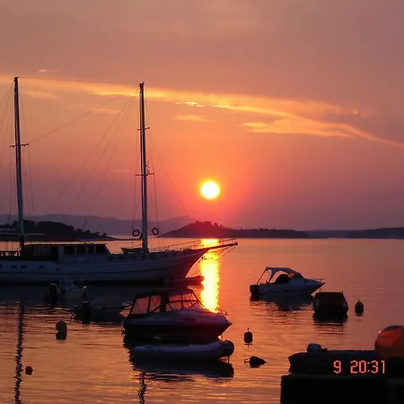 Apartament Pansion Mario *